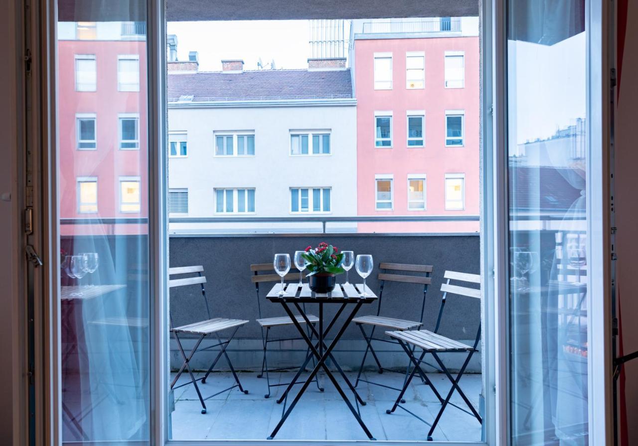 Pal'S Favoriten Apartment Vienna Exterior photo